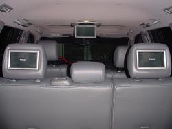 Headrest Monitors!-dsc02477.jpg