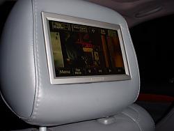 Headrest Monitors!-dsc02656.jpg