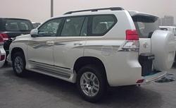 Why the side-swinging rear door?-2010-prado.jpg