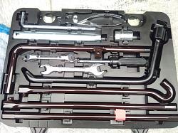 Missing Tool Kit Parts-img_20151229_134645.jpg
