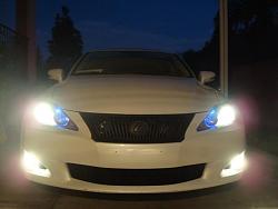 Blacked out headlight housings and dark blue daylights PICS!!!!-dsc00454.jpg