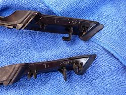 DIY: Windshield Molding/Trim Replacement-molding-clip-old-and-new-1-.jpg