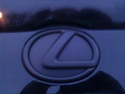 DIY - Matte Black Emblems - Plastidip, no emblem removal required!-camerazoom-20120126174055169.jpg