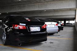Pictures of you car in the parking lot-3-cars.jpg