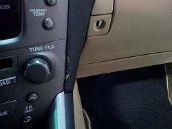 Dashboard edge CHIPPED-20120828_181623_1024x768.jpg