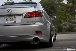 My 1st feature.-lexus102.jpg