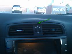 Non Flyaudio Navigation system - center vents fitment.-imag0234.jpg