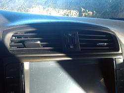 Non Flyaudio Navigation system - center vents fitment.-imag0237.jpg