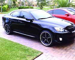 Lexus IS350 vs. BMW 330i-is3502.jpg