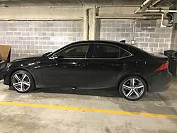 2017 Lexus IS 300-lex.jpg