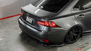 What do you think of this Lexus 3IS splitter kit by NIA-lexusis200trearapronspatsnia.jpg