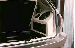 pics of THE best car audio install I've seen in the RX300-sub2.jpg