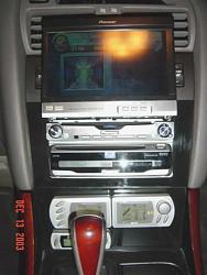 Pioneer AVH-P7500 Touchscreen Unit Review-inside_lite.jpg