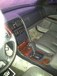 FS 1991 Lexus LS400-interiorconsole.jpg