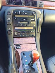 1999 Lexus SC400-center.jpg