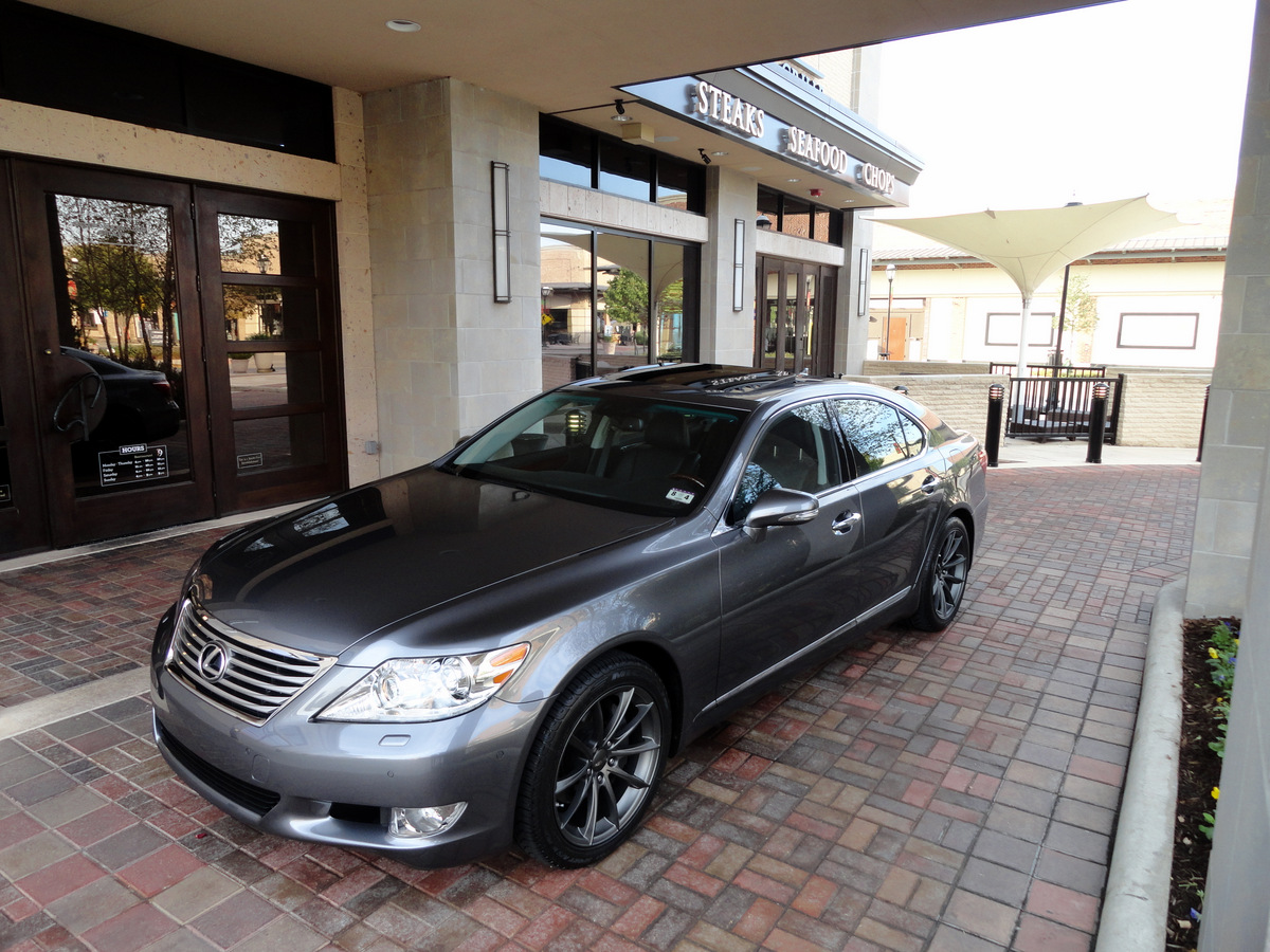 TX For Sale 2012 Custom Nebula Grey LS460 - Showroom Condition