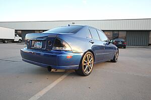 2001 Lexus IS300, Single Turbo, Cold AC, Clean Black Interior-hvix34v.jpg