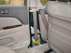 LS400 lack of tension on retracting seatbelts (front)-006.jpg