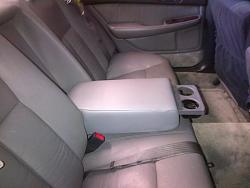 Rear Seat Arm Rest Question-img-20120421-00009.jpg