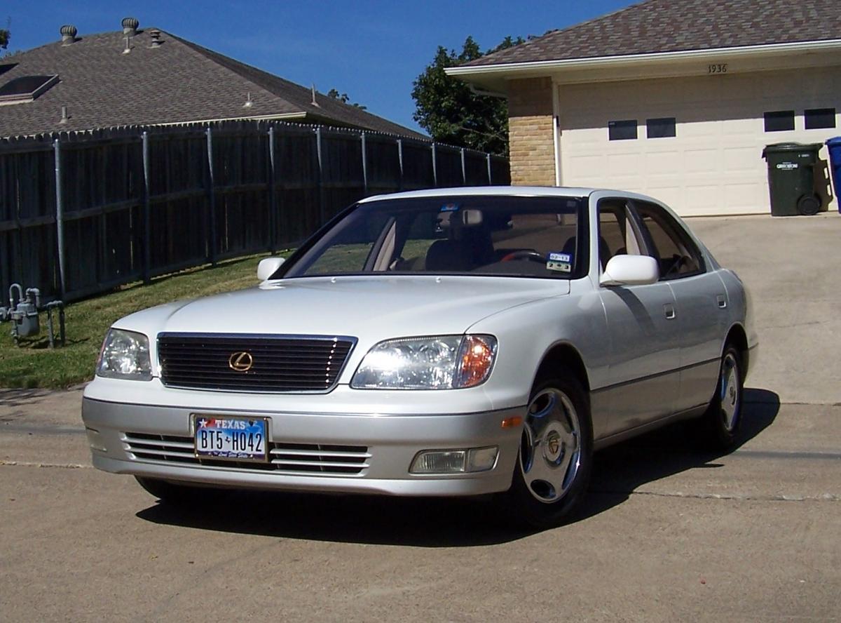 1992 Lexus LS400 - Stone Cold Classics