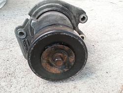 98-00 Serp Belt Tensioner Removal-old-tensioner1.jpg