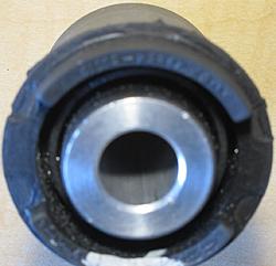 LCA bushing  4865450010-img_9067.jpg