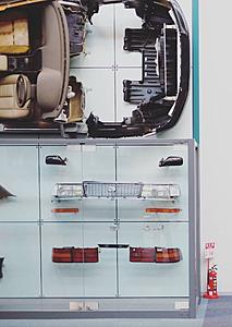 Toyota Celsior Brochure-celsior-parts.jpg