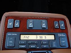 Pictures of LS430 Saddle interior?-5950_lexus_ls430_white_rear_seat_controls_n.jpg