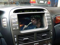 new headrest monitors and Vaistech SL2Vi install-ipod_video_display.jpg