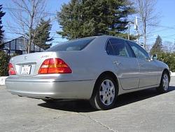 2001-2003 versus 2-004-2006 style-2003-ls430-rear.jpg