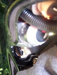 Question on replace bulb on brakelight located on rear trunk lid-100_3291.jpg