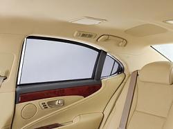anybody making rear window sunshade for the 460-interior3gb.jpg