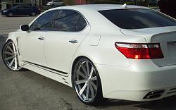 can someone show me 24&quot; wheels w/agressive fitment on the LS body style-24s.jpg