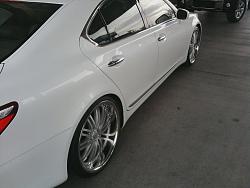 My LS460 Vossen wheel transformation-164878_177375915631164_100000762696587_342123_1979477_n.jpg