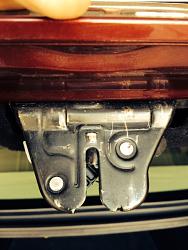 trunk won't close-photo-4-.jpg