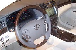 LS460 pix from autoshow-interior1-small-.jpg