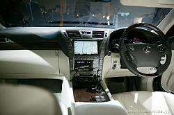 New LS460 Interior shots (warning; HOT!!!)-112240.jpg