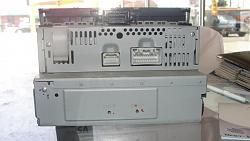 anyone in need of oe radio ?-dsc00904.jpg