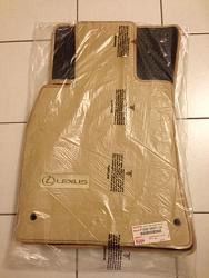 FS: Lexus oem NEW LS 460 Ivory carpet floor mats-mats2.jpg