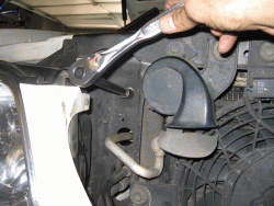 2001 LX470 Radiator Replacement-step30.gif