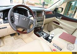 NEW LX570 Pics-dash.jpg