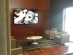 Lexus of Omaha Brand New Building-quiet-lounge.jpg