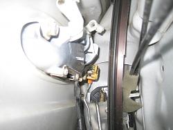 So your door handle doesnt work - DIY w/ pics-sc400_door-001.jpg