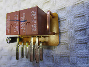 Possibility for rebuilding or remaking 92-94 SC300/400 Flasher Relay 81980-24020-kx76cgj.jpg