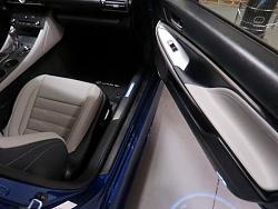 Lexus RC/RCF 2015 Illuminated door sill plates-img_4295-large-.jpg