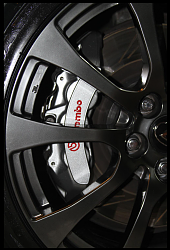 Does RC-F owner not like their OEM orange calipers?-tinygrab-screen-shot-1-3-17-9.34.53-am.png