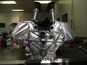 2UR-GSE Engine-img_1762.jpg