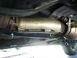 Help with rubbing noise-exhaust.jpg