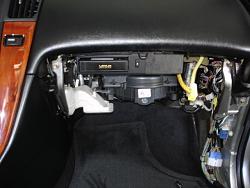 OEM Nav Installation w/ Pics-2a_glove_box_removed.jpg