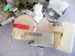 RX300: DIY door lock actuator fix write-up-2001-lexus-rx300-door-lock-actuator-063.jpg